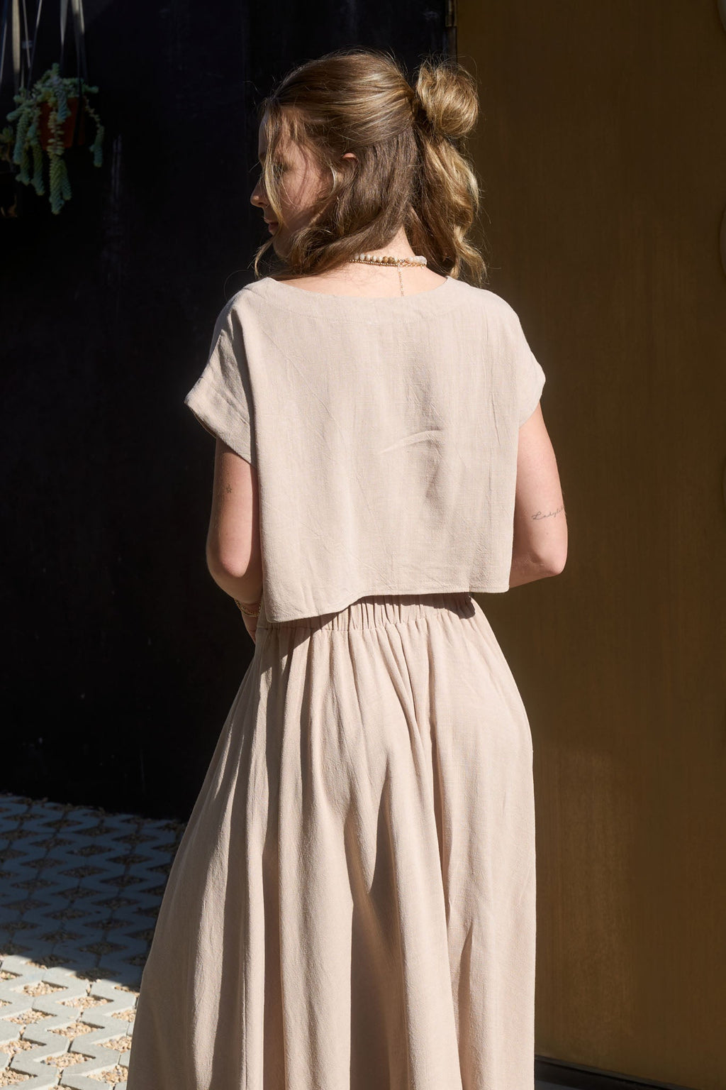 Short Sleeve Cropped Boxy Linen Blouse