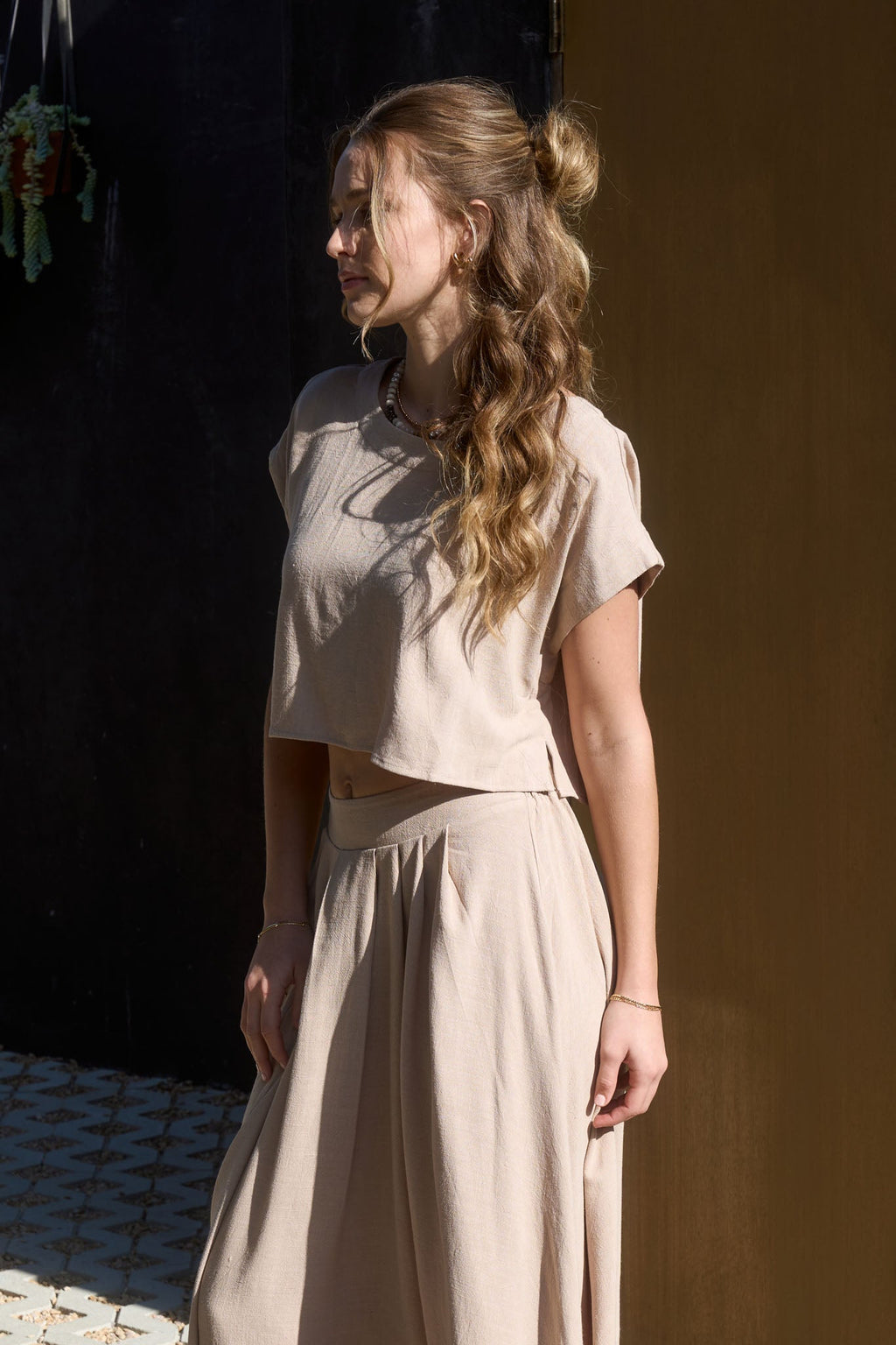 Short Sleeve Cropped Boxy Linen Blouse