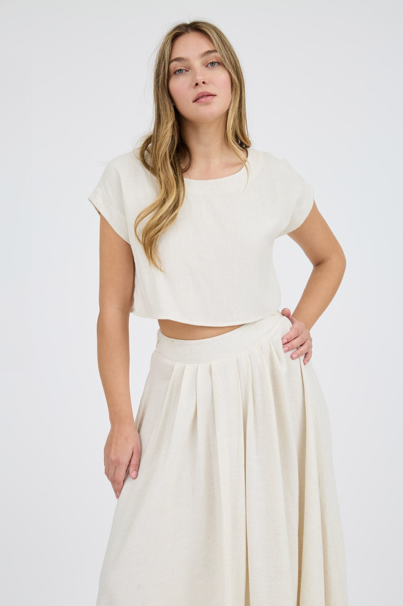 Short Sleeve Cropped Boxy Linen Blouse