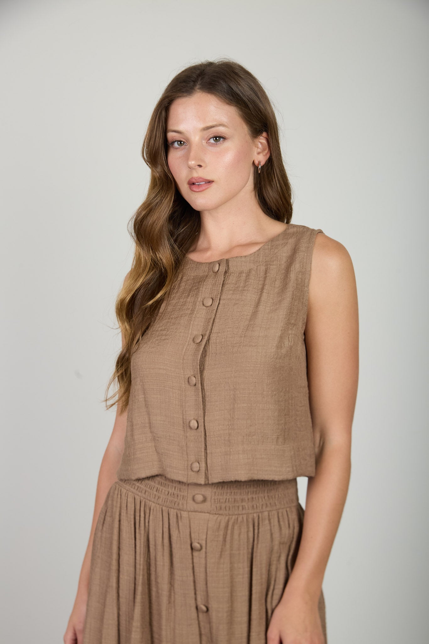 Textured Button Down Sleeveless Top