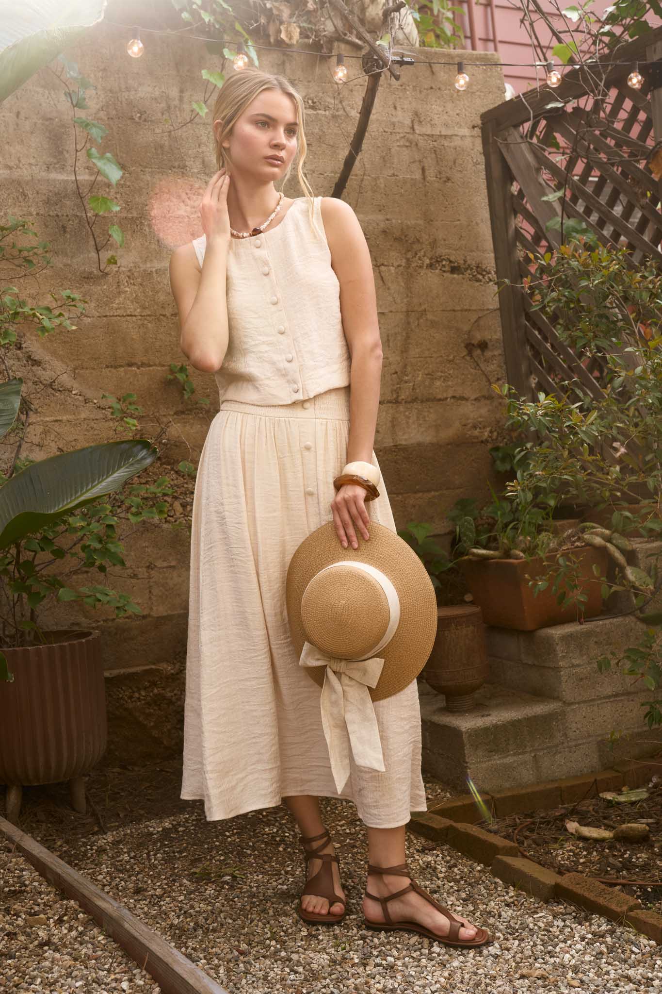 Textured Button Down Sleeveless Top