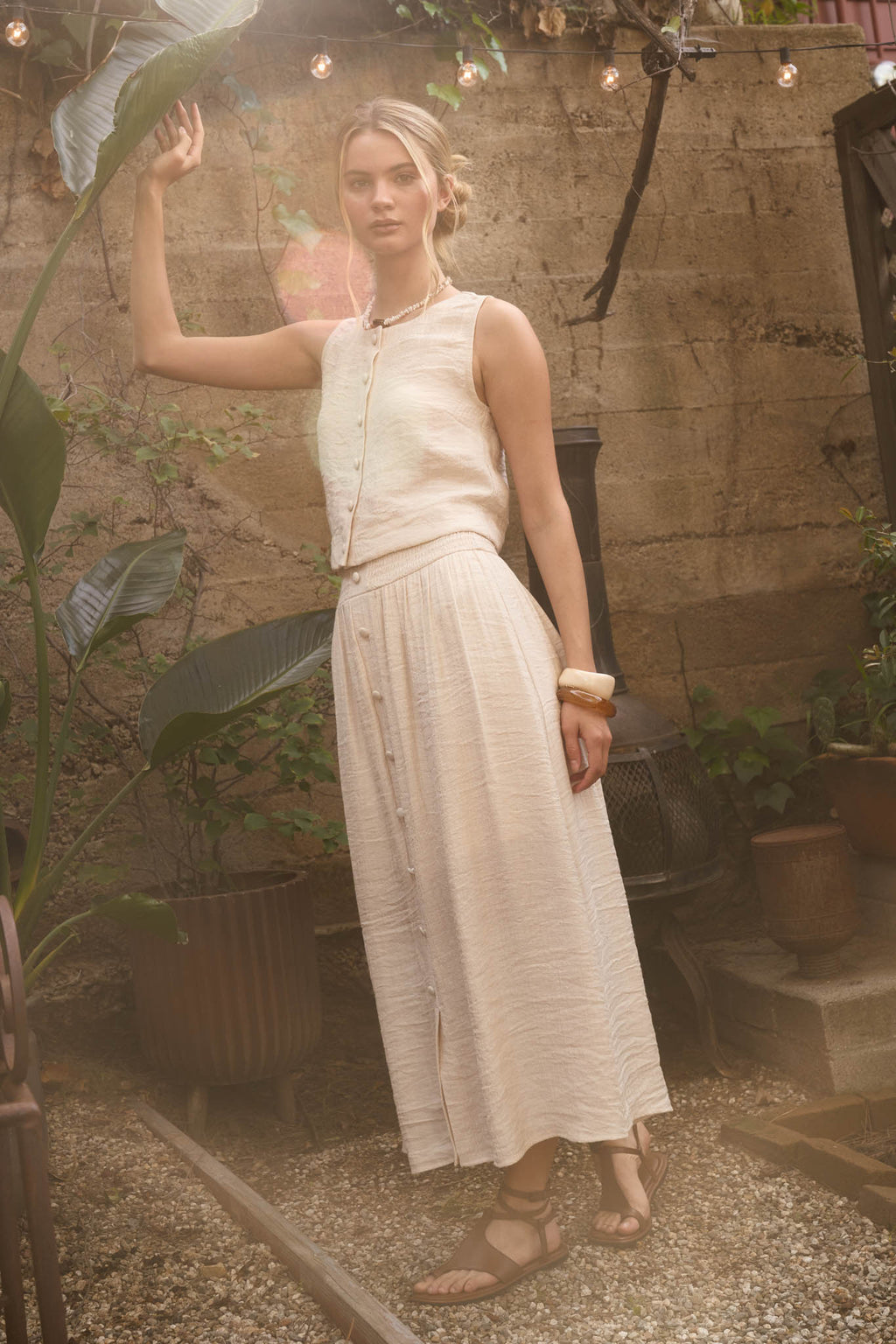 Textured Button Down Sleeveless Top
