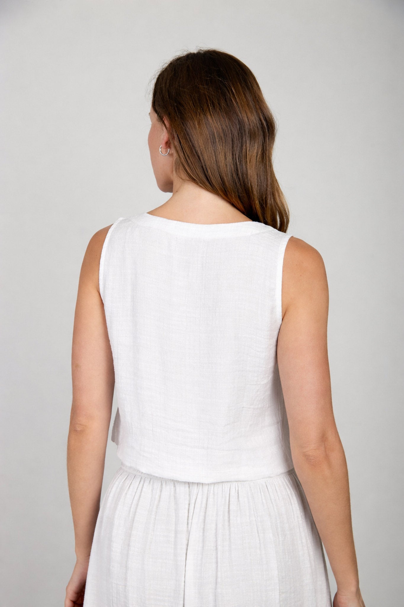 Textured Button Down Sleeveless Top